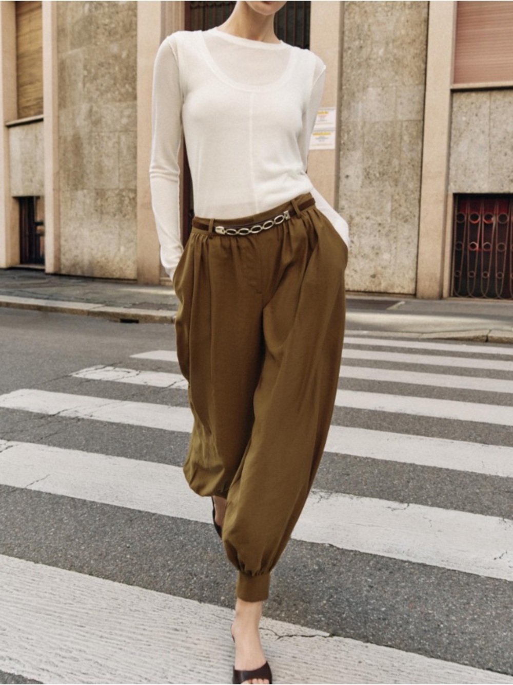 Zara Chain-Belt Balloon Pants in Olive Brown